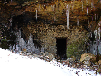 Enlarge Photo
