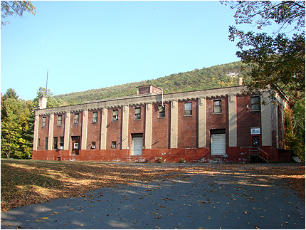 Enlarge Photo