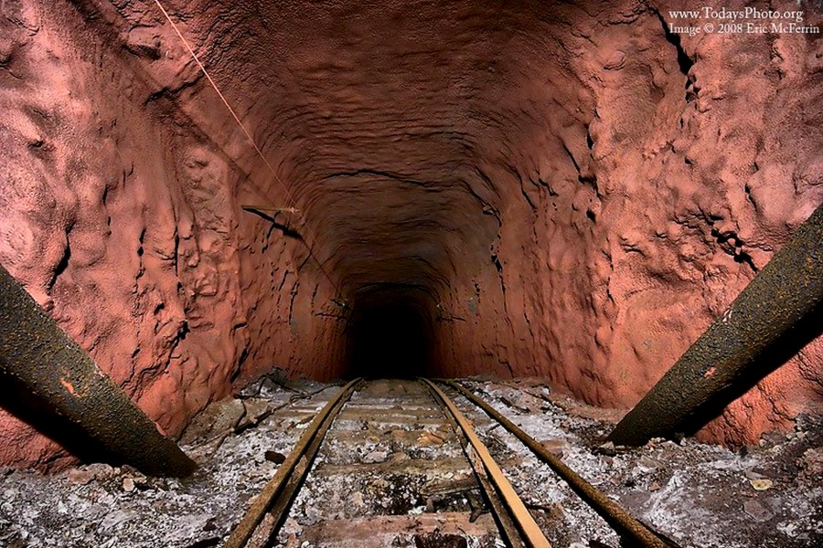 abandoned iron ore mine under Red Mountain, Birmingham Alabama .jpg